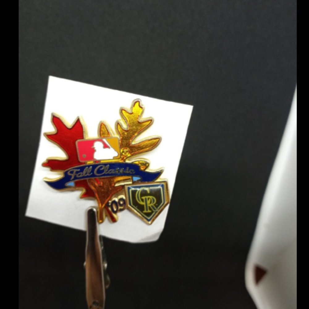 2009 Colorado Rockies Fall Classic lapel baseball